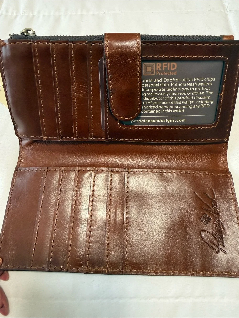 NWT- Patricia Nash Nazarie prairi Rose floral leather, RFID wallet